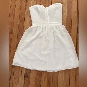 PARKER White Dress. Size L. Pretty Party/Graduation Dress. Pre-loved.